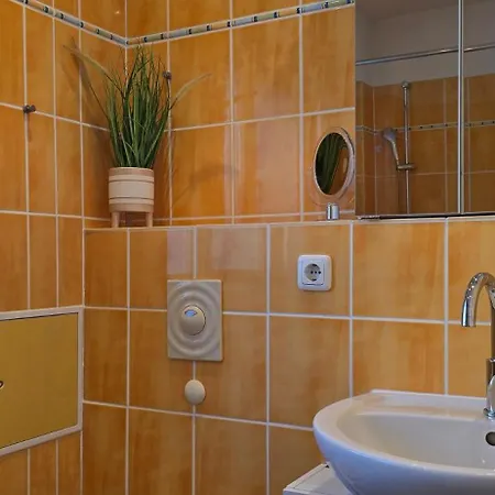 Apartment S2